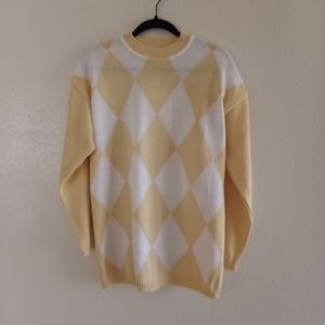 Womens Yellow Argyle Sweater Medium